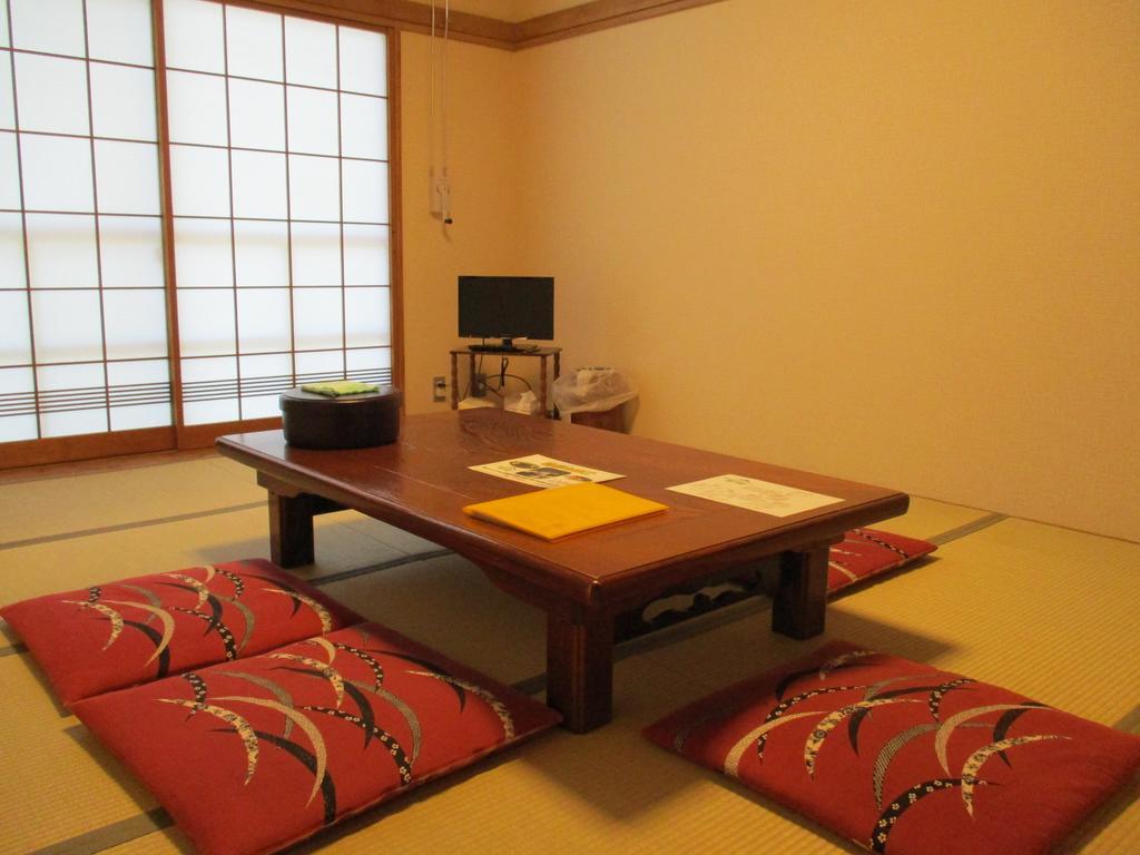 Jyuen Hotel Yamanashi  Exterior photo